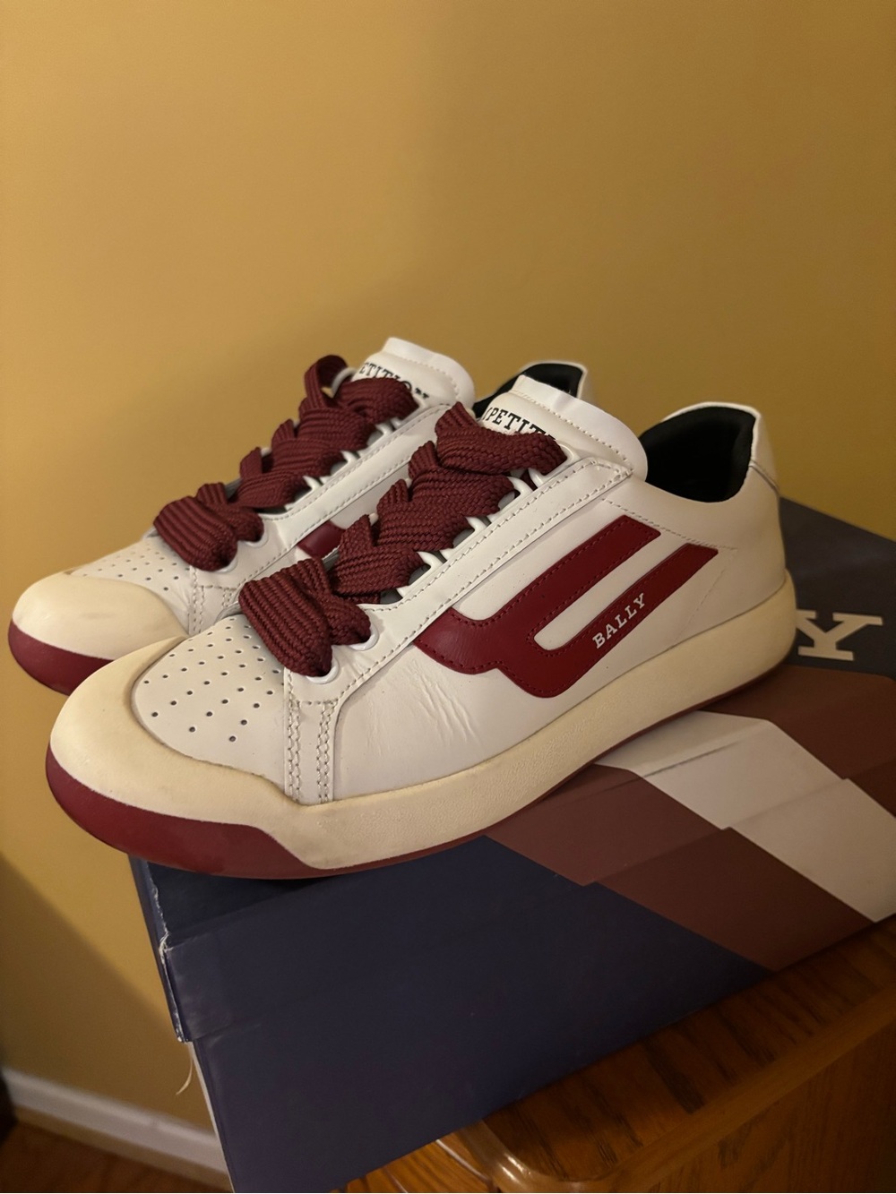 Bally Men’s White Sneakers with Burgundy Accents - Picture 5 of 12
